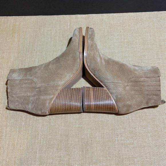 Marc Fisher Alva Women Taupe Suede Pointy Toe Ankle Block Heel Booties Sz 10M - Picture 6 of 13